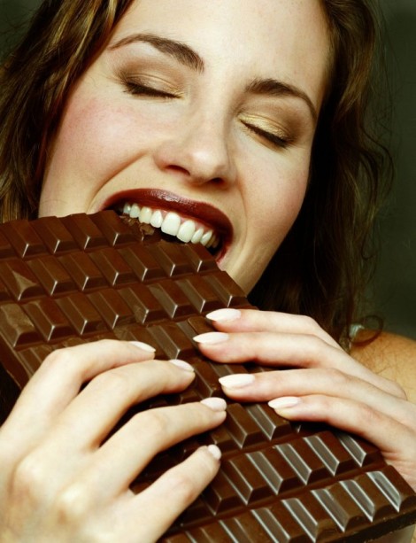 http://terabitia.files.wordpress.com/2010/08/lady-eating-chocolate-1.jpg